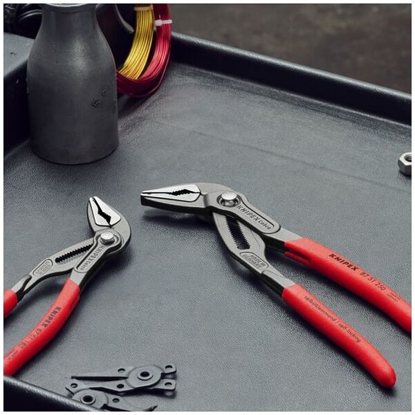 Cobra® water pump pliers with fine adjustment at intervals
